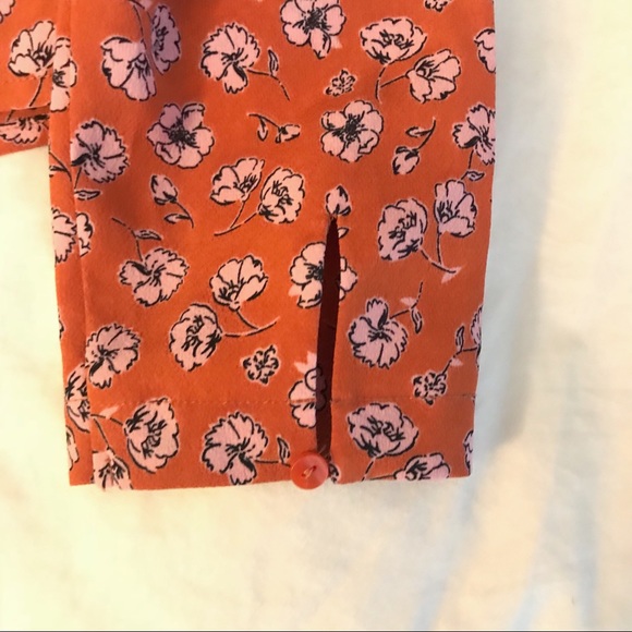 Forever 21 floral blouse - Picture 5 of 5